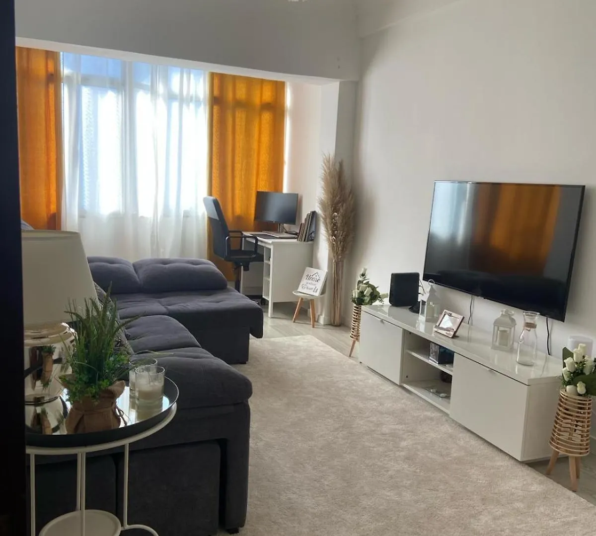 Cozy Bedroom In Shared Apartment Amadora Homestay