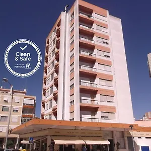 Residencial Jardim Da Guest house